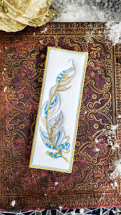Marque-pages brodé « Plume »