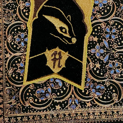 Marque-pages brodé « Poufsouffle »