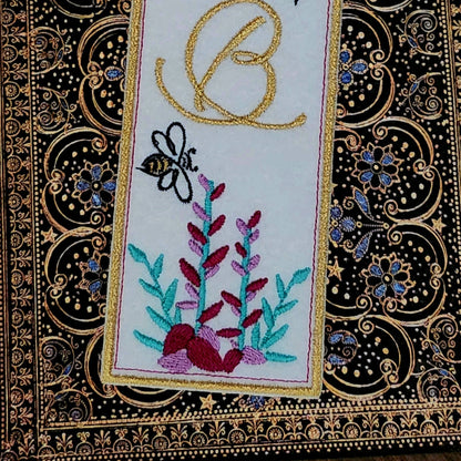 Marque-pages brodé « Bridgerton »