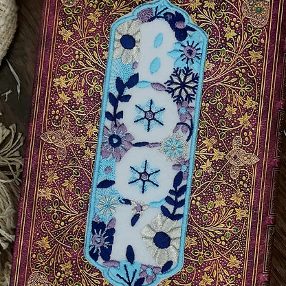 Marque-pages brodé « Hiver »