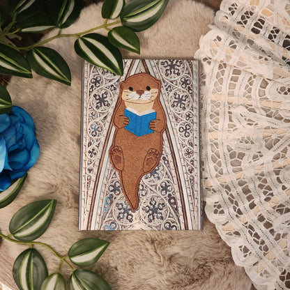 Marque-pages brodé " Loutre "